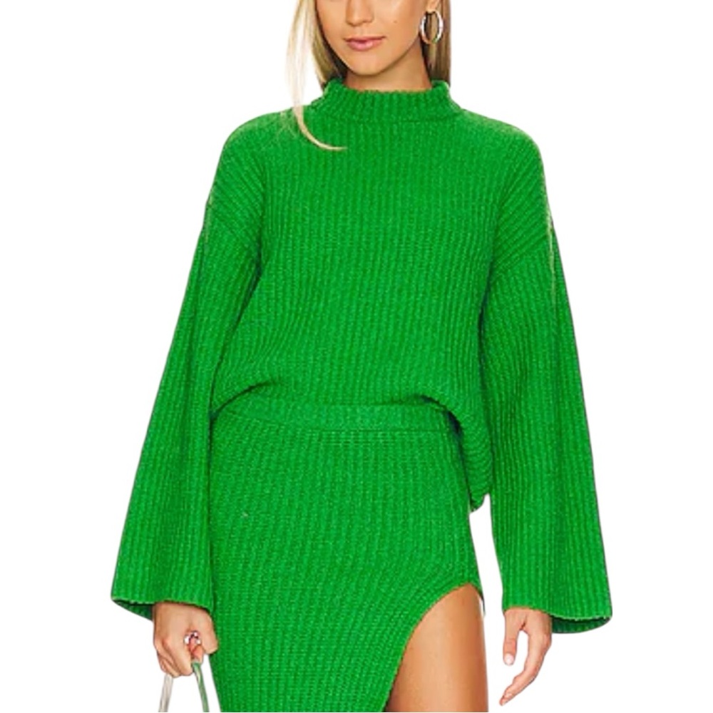 L’academie Sachiye Oversized Crewneck in Green size XS Long Sleeve Cozy Soft